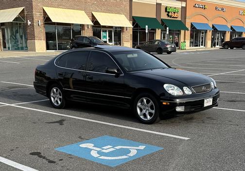 Photo 1 of 1 of 2005 Lexus GS 300 Base