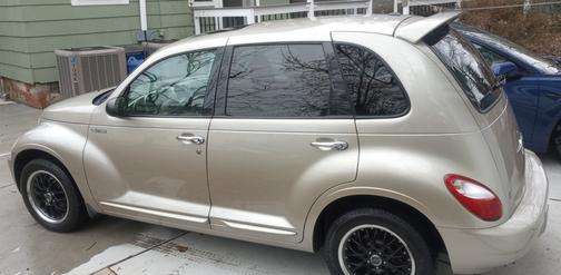 Photo 2 of 10 of 2006 Chrysler PT Cruiser GT