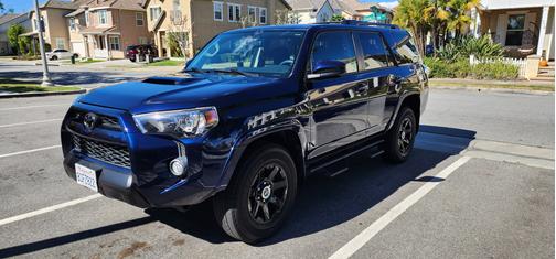 Photo 5 of 5 of 2019 Toyota 4Runner TRD Off Road