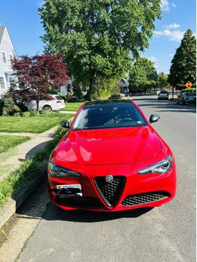 Photo 1 of 26 of 2018 Alfa Romeo Giulia Ti