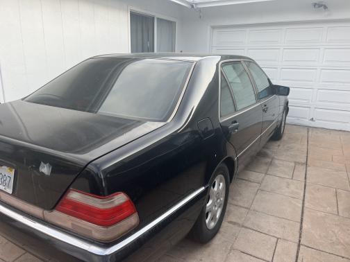 Photo 5 of 6 of 1998 Mercedes-Benz S-Class S500