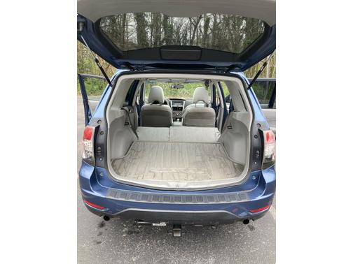Photo 5 of 26 of 2010 Subaru Forester 2.5 X Premium