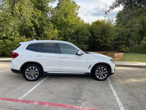 Photo 1 of 13 of 2019 BMW X3 sDrive30i
