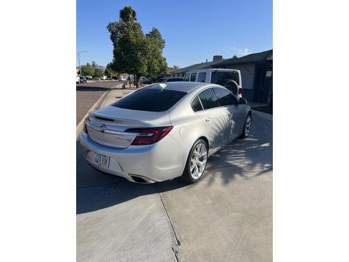 Photo 5 of 10 of 2017 Buick Regal Turbo GS