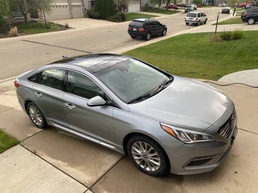 Photo 4 of 12 of 2015 Hyundai Sonata Limited