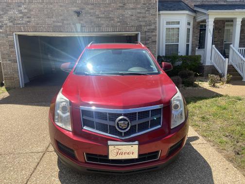 Photo 1 of 4 of 2011 Cadillac SRX Luxury Collection