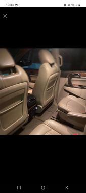 Photo 2 of 19 of 2011 Buick Enclave 1XL