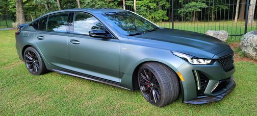 Photo 1 of 22 of 2022 Cadillac CT5-V Blackwing