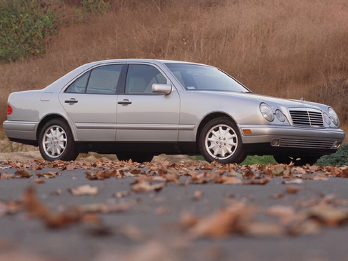 New Mercedes-Benz C-Class gets the collectible miniature model treatment -   - A Mercedes-Benz Fan Blog