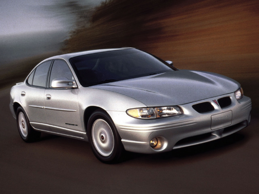 2002 Pontiac Grand Prix Specs, Price, MPG & Reviews